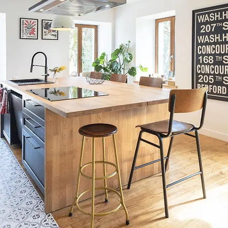 La Boca Noche D'hotes Et